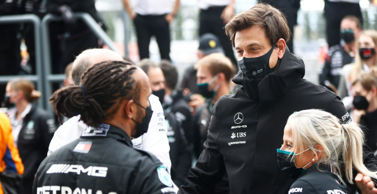 Wolff tells of Hamilton's past: He was insulted at the go-kart track