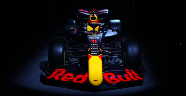 BREAKING | Red Bull launch RB18 for Verstappen's F1 title defence