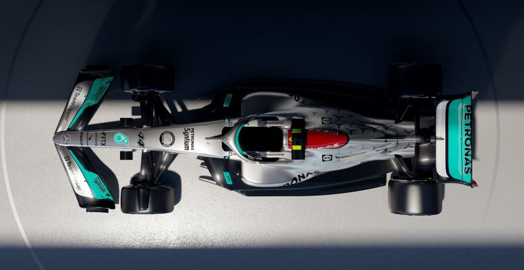 Mercedes continues fight: 'Our colours are now black and silver'