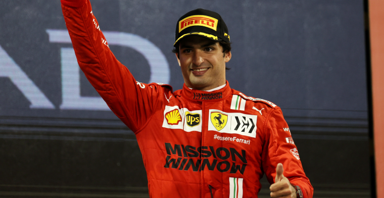 Sainz expresses Ferrari happiness: 'Go home with a smile after every race'