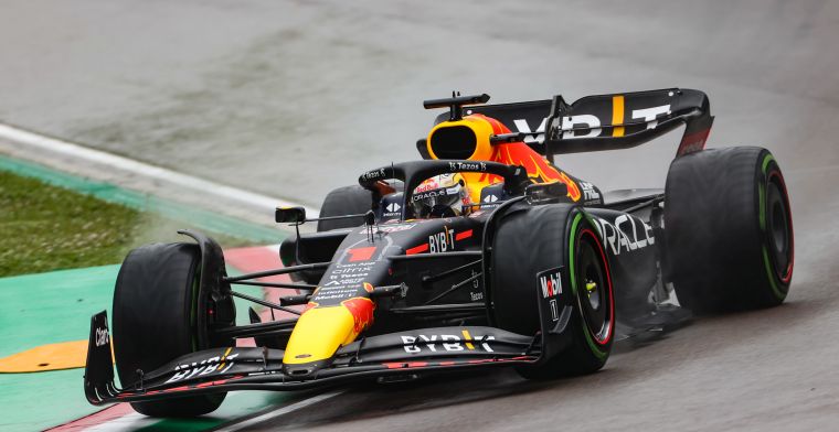 REPORT: Superb Verstappen takes pole in heavily affected qualifying