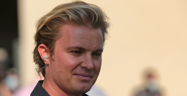 Rosberg looks in amazement at Mercedes' decline