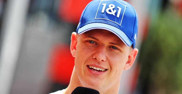 'Schumacher top of Aston Martin's list to succeed Vettel'