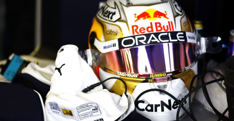 Verstappen's race helmet from Austria worth more than 100,000 at auction