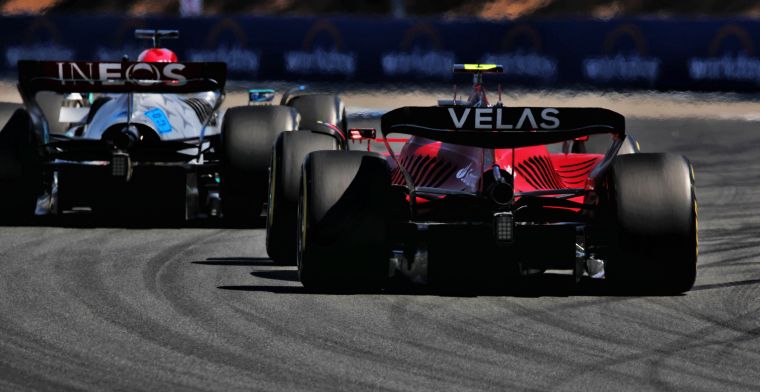 Mercedes se aproxima da Ferrari no campeonato de construtores