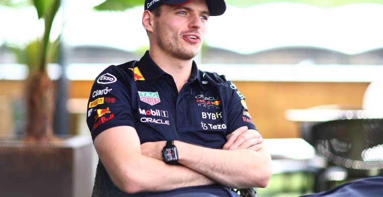 Verstappen se demande si De Vries est prêt à faire ses débuts en F1 en 2023.