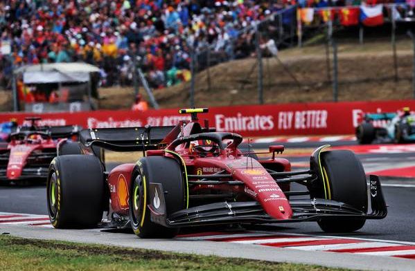 Sainz foi vítima de um erro da Ferrari: O primeiro pitstop foi lento