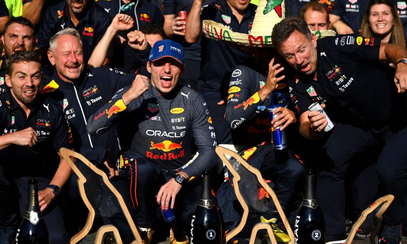 Team ratings | Red Bull superior after summer, Ferrari and Mercedes ...