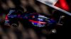 Carro de Fórmula 1 usado por Kvyat vendido por quase quinhentos mil euros