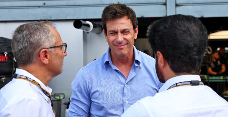 Wolff increases pressure on Mercedes: 'The next few months will be crucial'