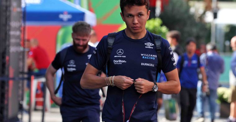 Albon è già tornato sulla Williams a Singapore, niente De Vries