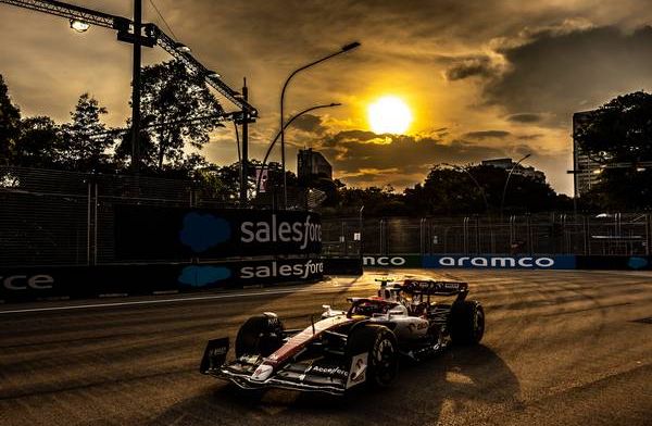 GP de Singapura: Leclerc lidera treino 1 em dobradinha da Ferrari