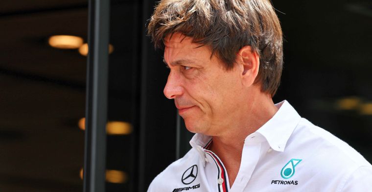 Marko dit que quelque chose comme ça ne peut pas arriver à Ferrari, Wolff est d'accord.