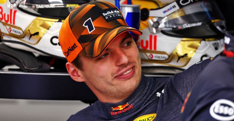 Verstappen toma asiento en la segunda rueda de prensa del GP de Japón