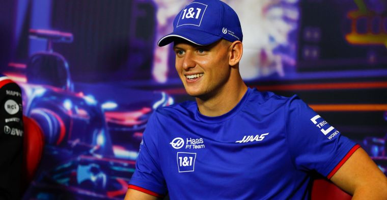 Aumenta la presión sobre Schumacher: Ojalá podamos darle la vuelta