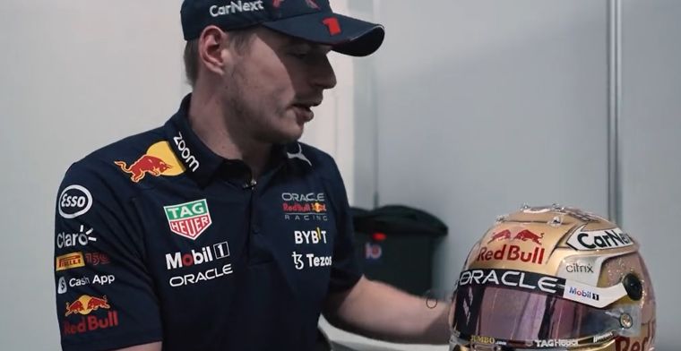 Verstappen guida con un casco speciale in Messico