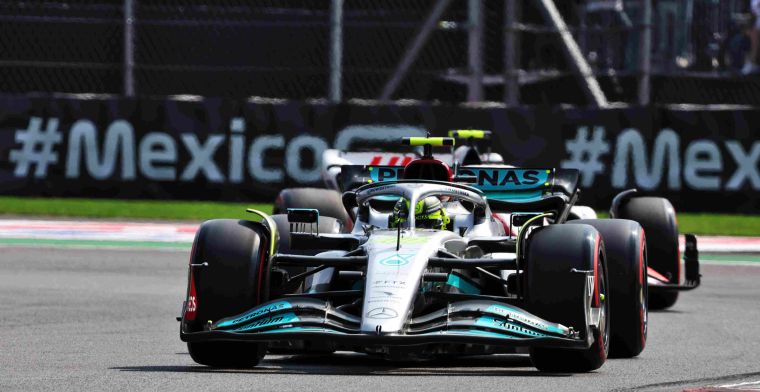 Mercedes: 'No pudo seguir el ritmo de Verstappen en ese tramo por eso'