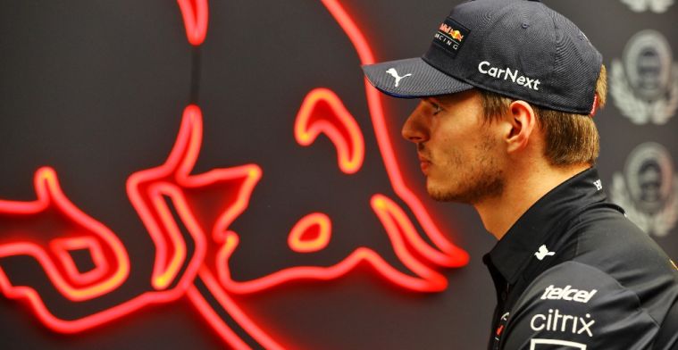 Verstappen fait une promesse à Perez à Abu Dhabi :  Alors c'est ce que nous ferons .