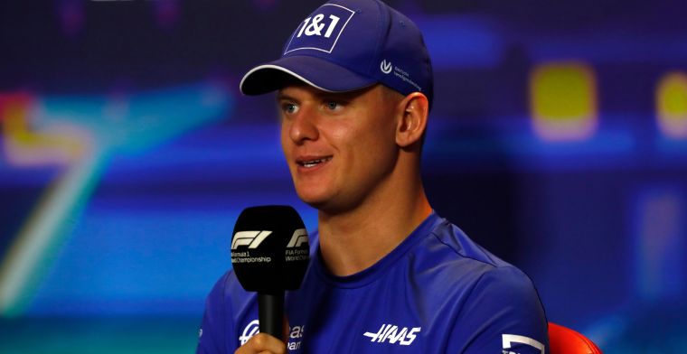 Schumacher won't give up F1 dream: 'I definitely want to stick around'
