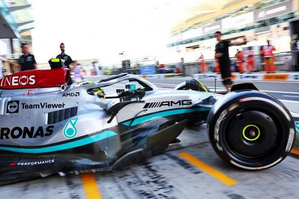 Hamilton mène le duo Mercedes lors de la première séance FP1 du Grand Prix d'Abu Dhabi.