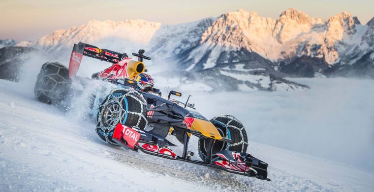 Top 5: Edición de Navidad | Coches de Fórmula 1 en acción en la nieve