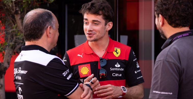 Vasseur esorta la Ferrari a concedere un nuovo contratto a Leclerc.