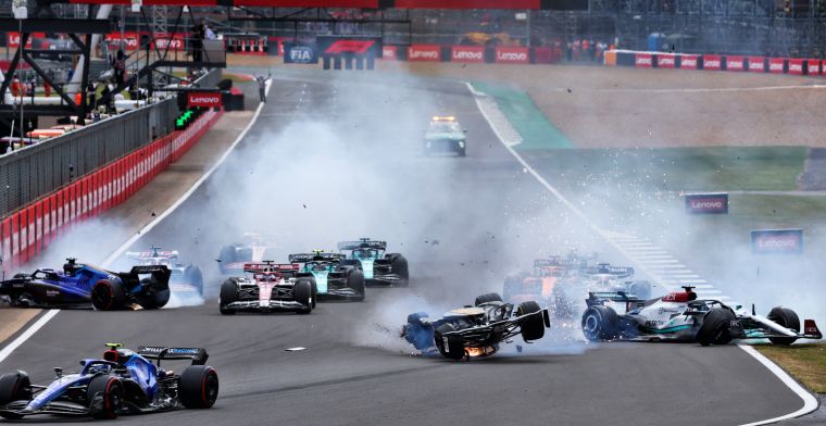 Silverstonen mielenosoittajia syytetään F1-kuljettajien ja järjestyksenvalvojien vaarantamisesta