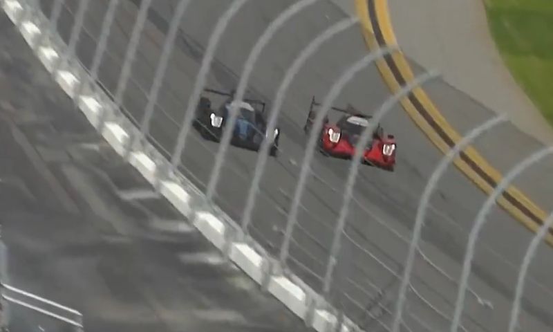 Photo finish aux 24 heures de Daytona : différence de seulement 0,016 seconde.