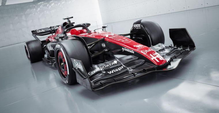 Alfa Romeo unveil the livery of the C43 for the 2023 F1 season