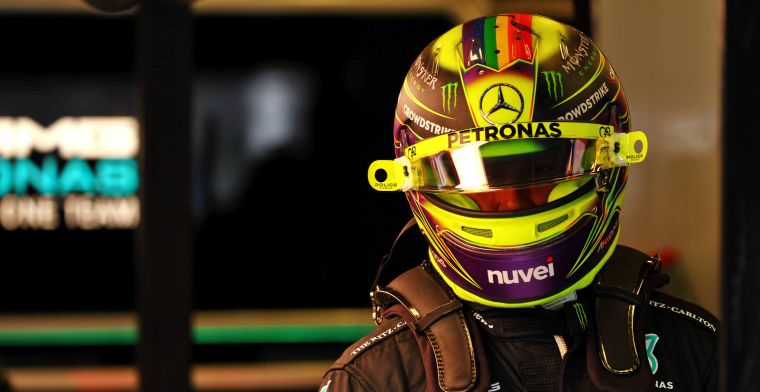 Hamilton se fija en el primer puesto de Verstappen tras P3 en clasificación