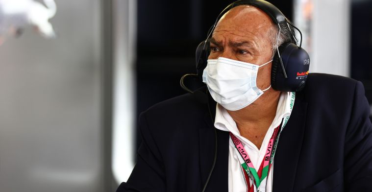 Perez's father (63) will also be in action during Mexican GP weekend