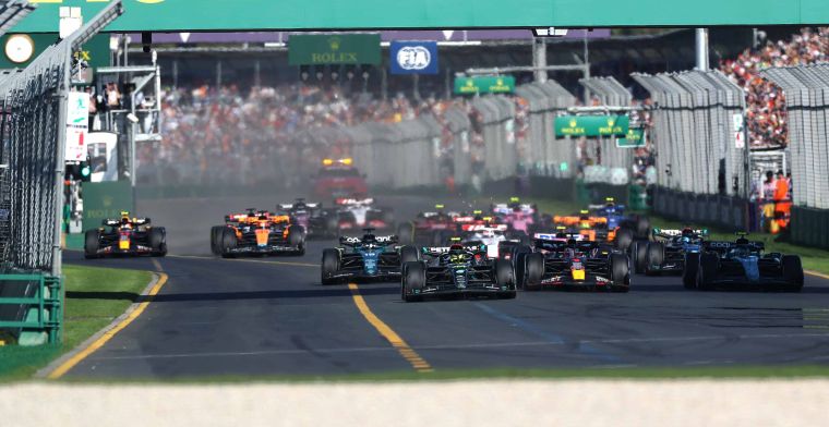 More misconduct in Melbourne: 'fans' steal equipment from F1 and FIA