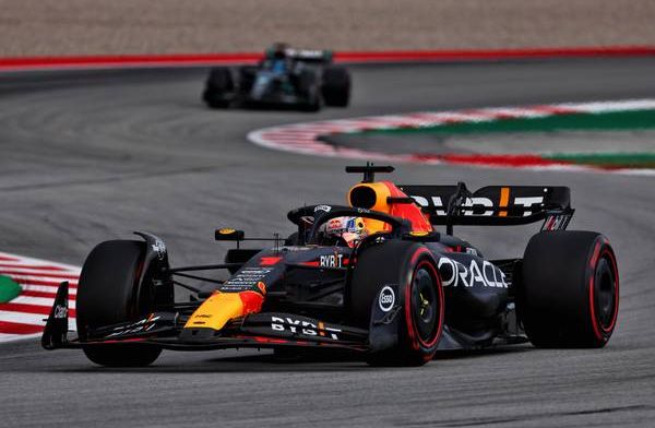 Verstappen qualifies on pole as Perez and Leclerc dropped out early