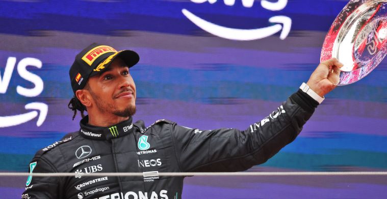 Hamilton voit que les améliorations apportées par Mercedes fonctionnent : Je suis très fier de l'équipe.