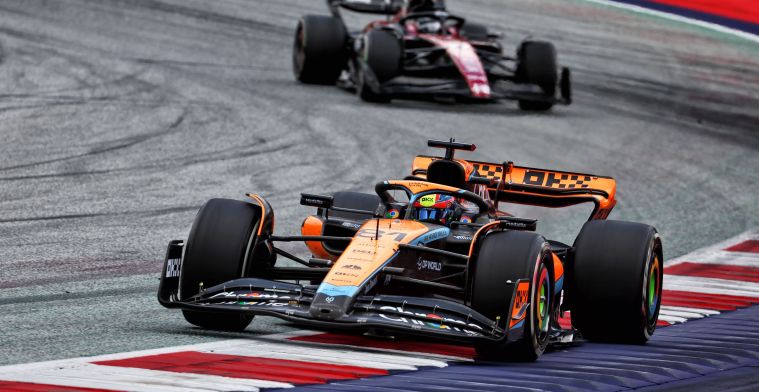 McLaren deutet in Silverstone die Rückkehr zur alten Lackierung an