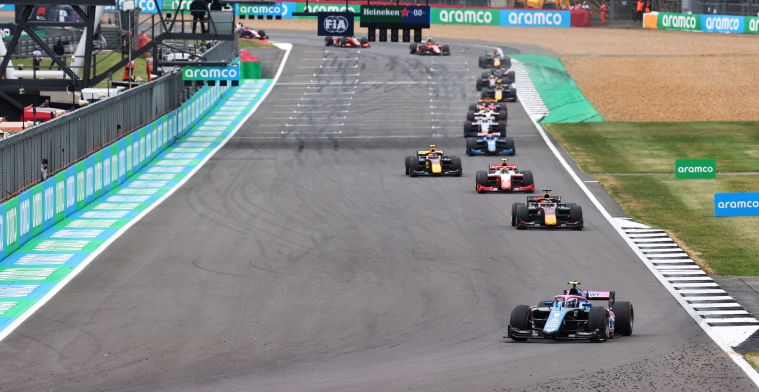 Formel 2 | Martins gewinnt in Vesti ein dramatisches Rennen