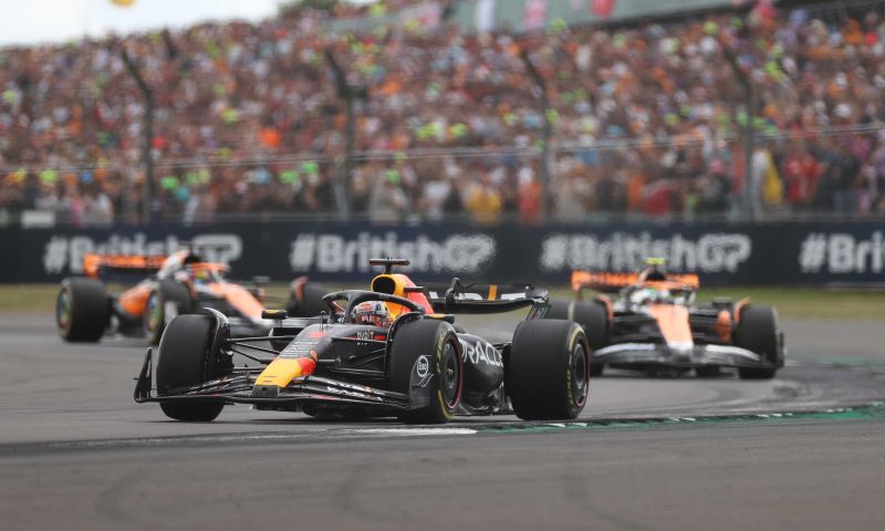 Palmer fala sobre vantagem que Verstappen e Red Bull estão tendo