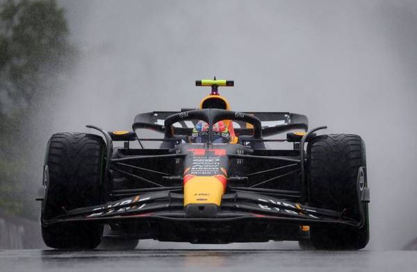 Perez fuori dalla Sprint Race dopo il contatto con Hamilton: Molto sfortunato.