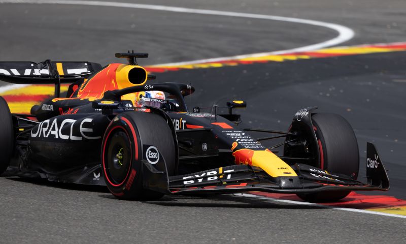 Verstappen supera Hamilton na classificação de potência em Spa