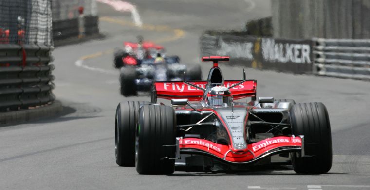 La McLaren de Raikkonen et la voiture Andretti, championne du monde, sont à vendre.