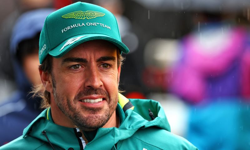 Alonso sobre Michael Schumacher: "Sempre achei que poderia desafiá-lo"