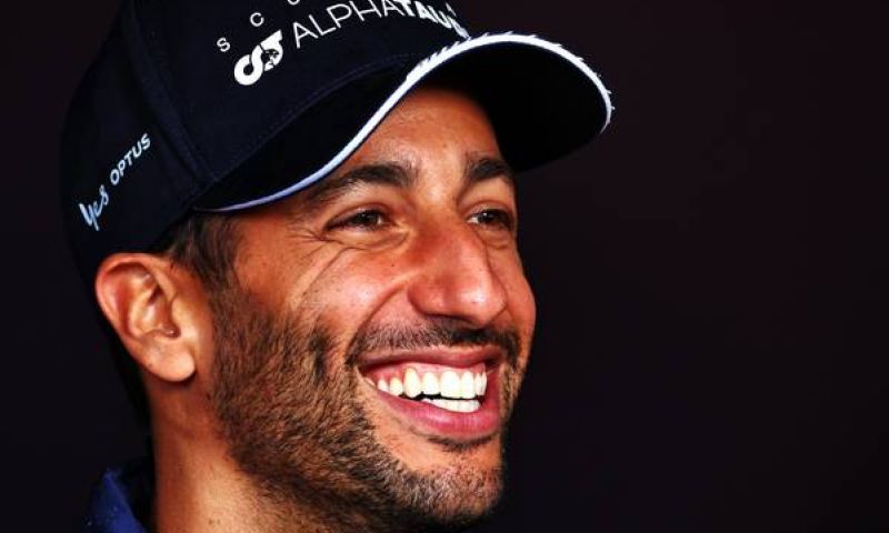 Ricciardo e Verstappen brincam sobre previsão do tempo para a corrida