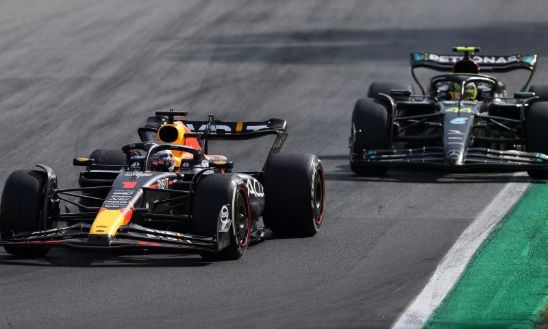 Red Bull e Mercedes são atingidas por novo TD de Cingapura