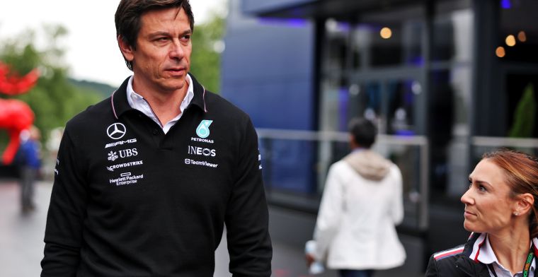 'Absent Wolff instructed Mercedes team order between Russell and Hamilton'