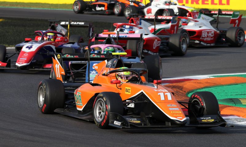 Filho de 16 anos do bicampeão de F1 fará testes na MP Motorsport