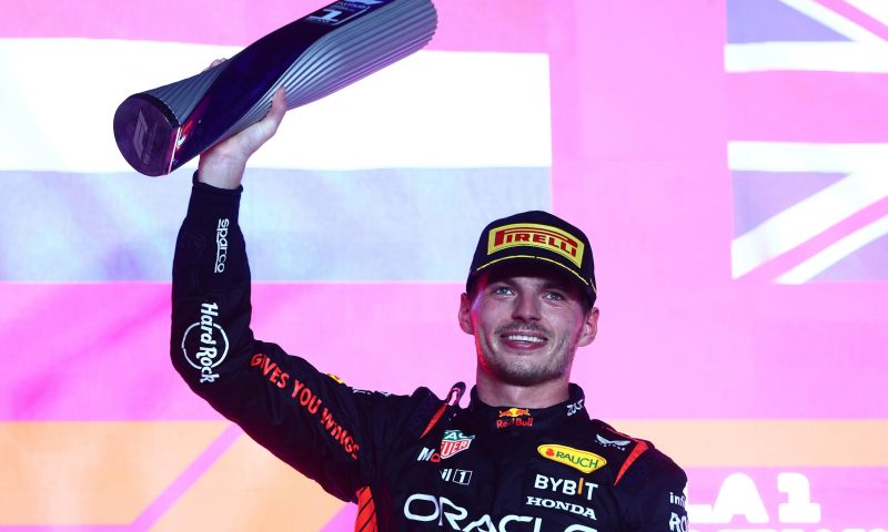 Villeneuve: 'A Red Bull não é imbatível, Verstappen é o imbatível'