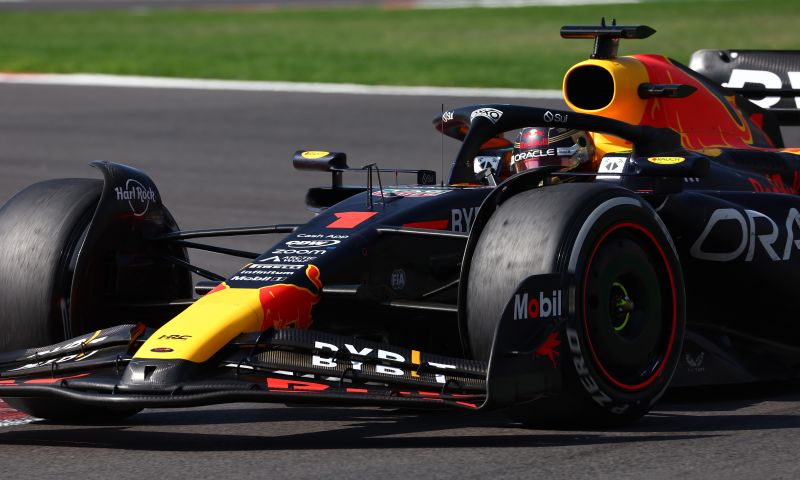 Mídia internacional: 'Verstappen está entre os melhores de todos os tempos'