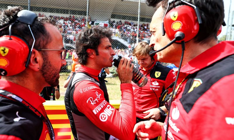 A Ferrari pode terminar em primeiro lugar atrás da Red Bull? 'Homenagem ao desempenho da equipe'