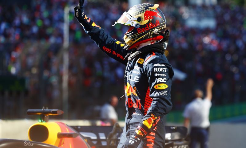Verstappen brinca após declarações sobre a FIA: 'Eu quero ser o dono da F1'