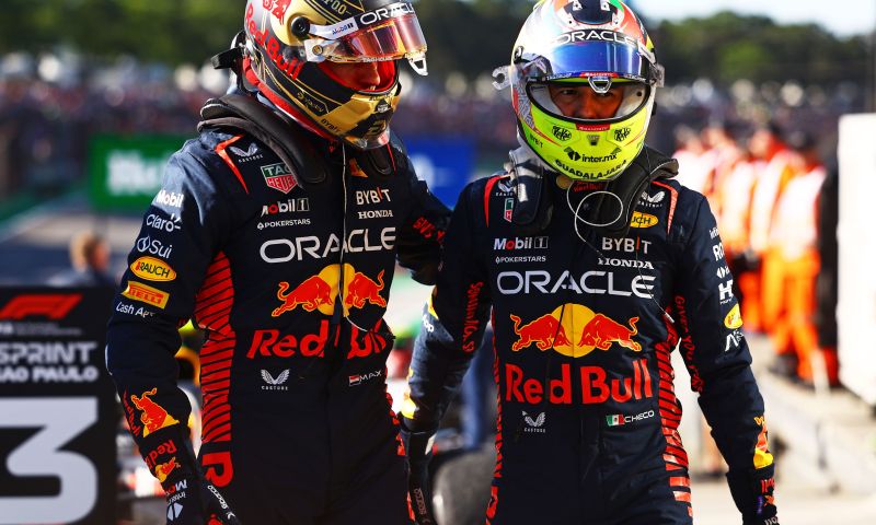 Pérez depois de um GP caótico em Las Vegas: "Não esperava Leclerc de jeito nenhum